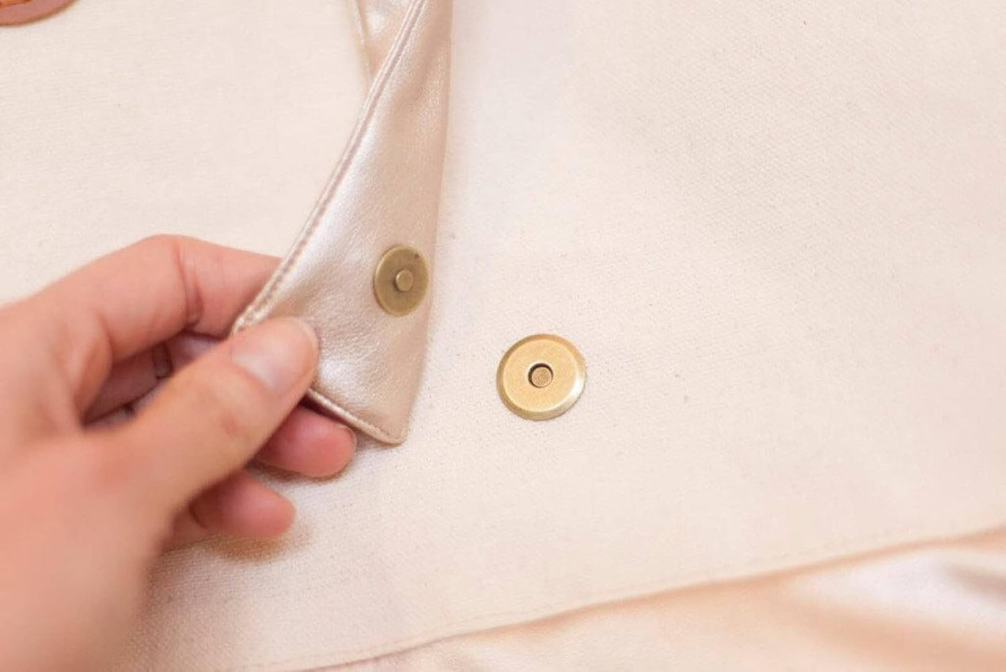 BOTONES DE CIERRE MAGNETICO PARA AGENDAS DORADOS (5 JUEGOS)