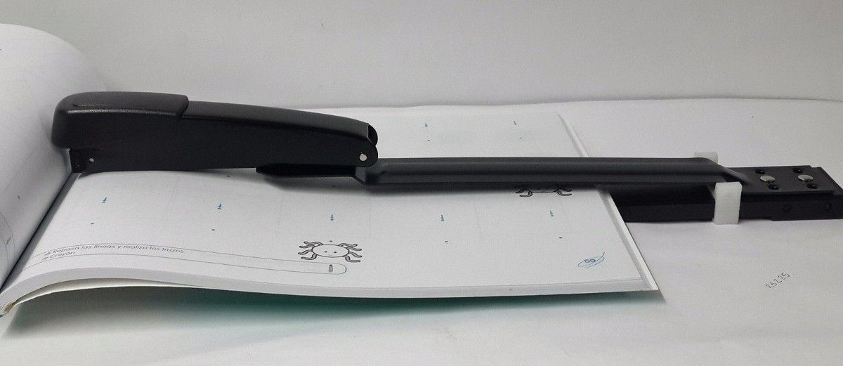 GRAPADORA DE LARGO ALCANCE STUDMARK ST-04371