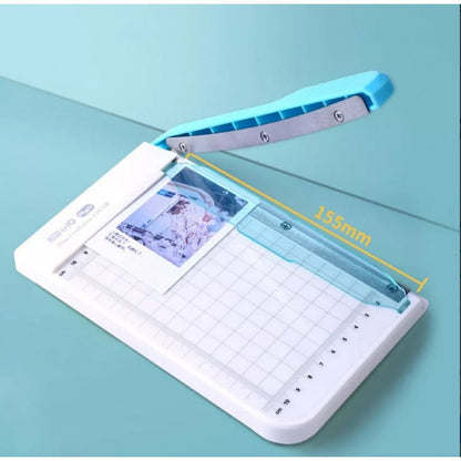 MINI GUILLOTINA DE PALANCA AZUL DE 4 X 6 PULGADAS