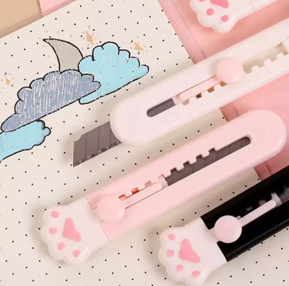 CUTTER HUELLITA DE GATO ROSA