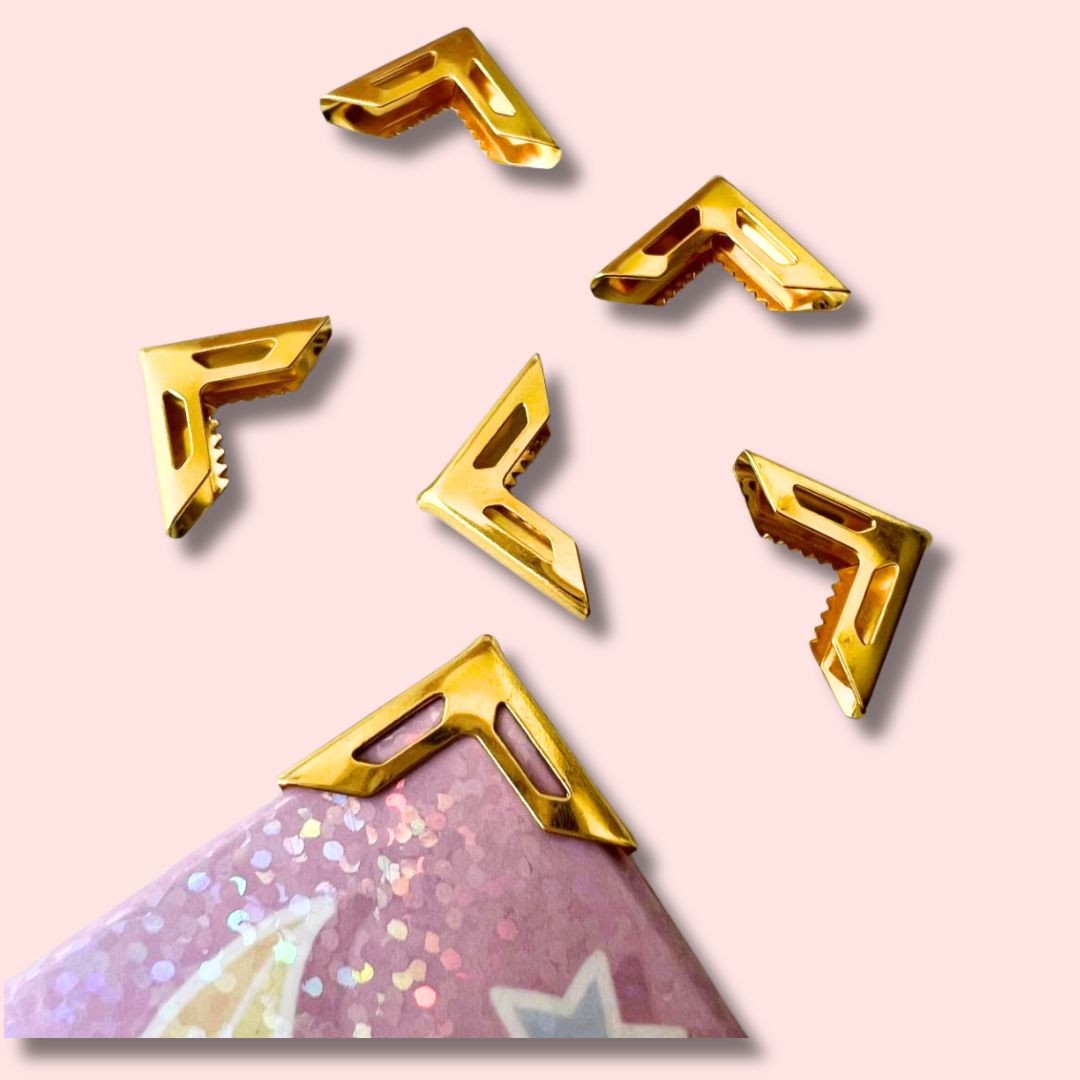 ESQUINAS METALICAS DORADO 1,5CM (6 pcs)