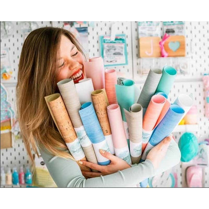 ECOPIEL DORADO MATE ( JOHANNA RIVERO) 30 X 50 CM