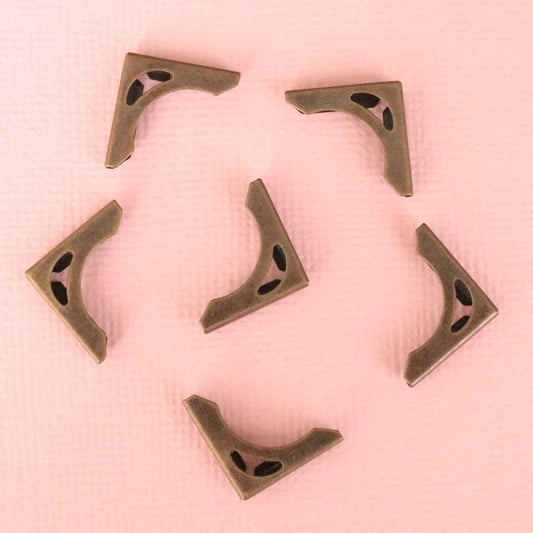 ESQUINAS METALICAS CURVAS BRONCE 1,5CM (6 pcs)